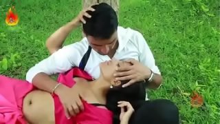 desi bhabhi sex with boy in park