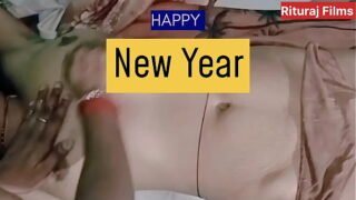 Indian Bengali Sexy Maid Massage Ass And Fucking Pussy By Owner