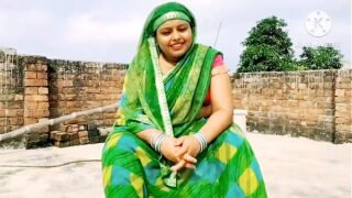 Indian Marathi very hopt bhabhi fuking neighbour boys